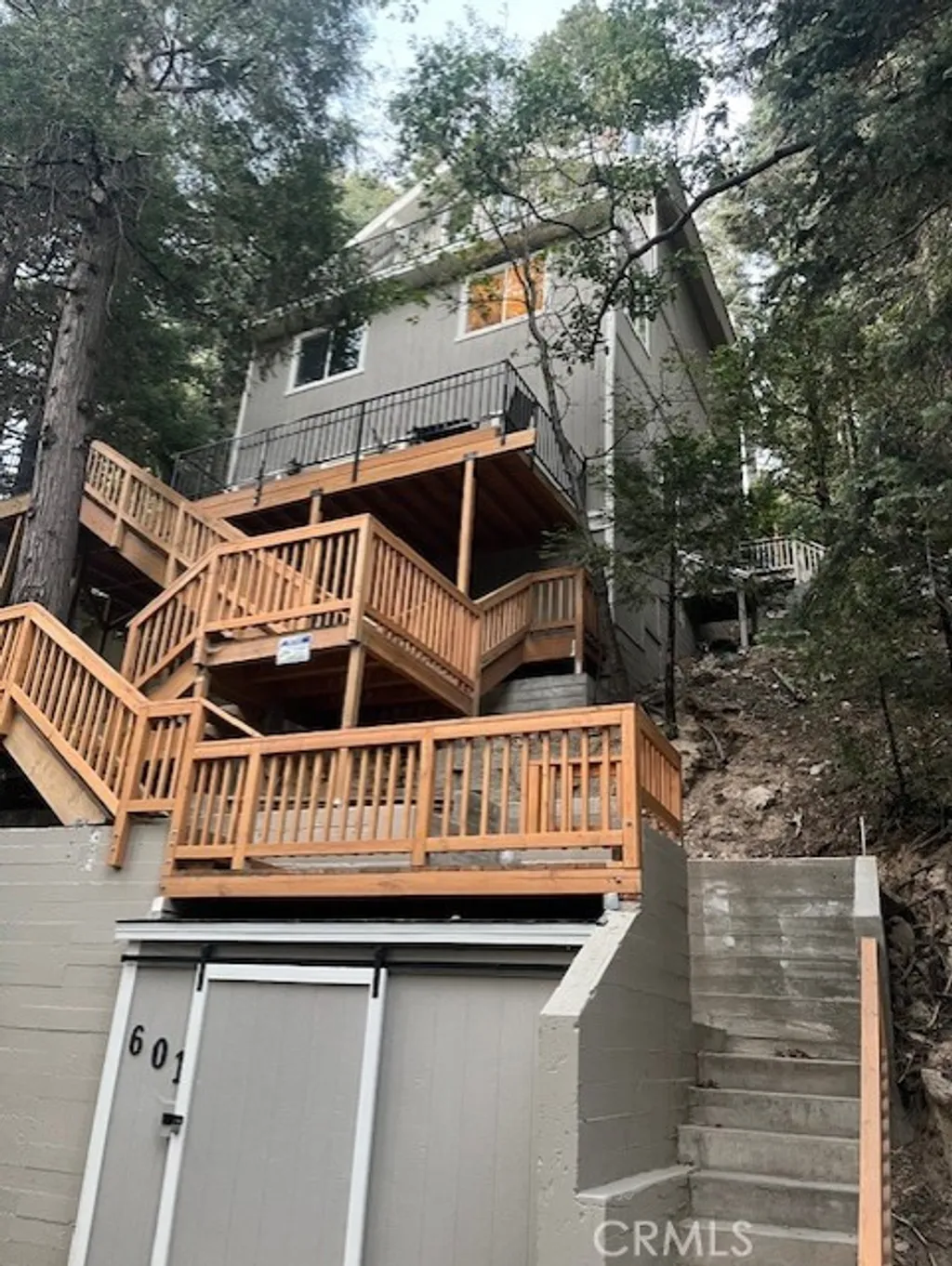 Additional image 3 of 601 Sunderland Court, Lake Arrowhead, CA 92352