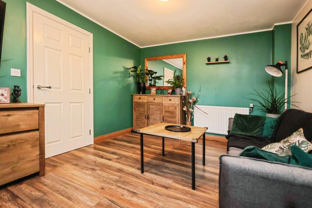 Additional image 2 of Dimmingsdale Bank, Quinton, BIRMINGHAM