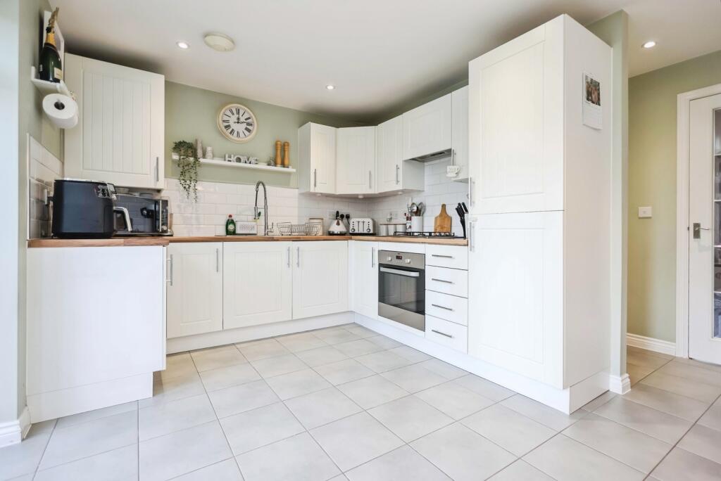 Additional image 3 of Bluebell Crescent, Great Barr, Birmingham, B42