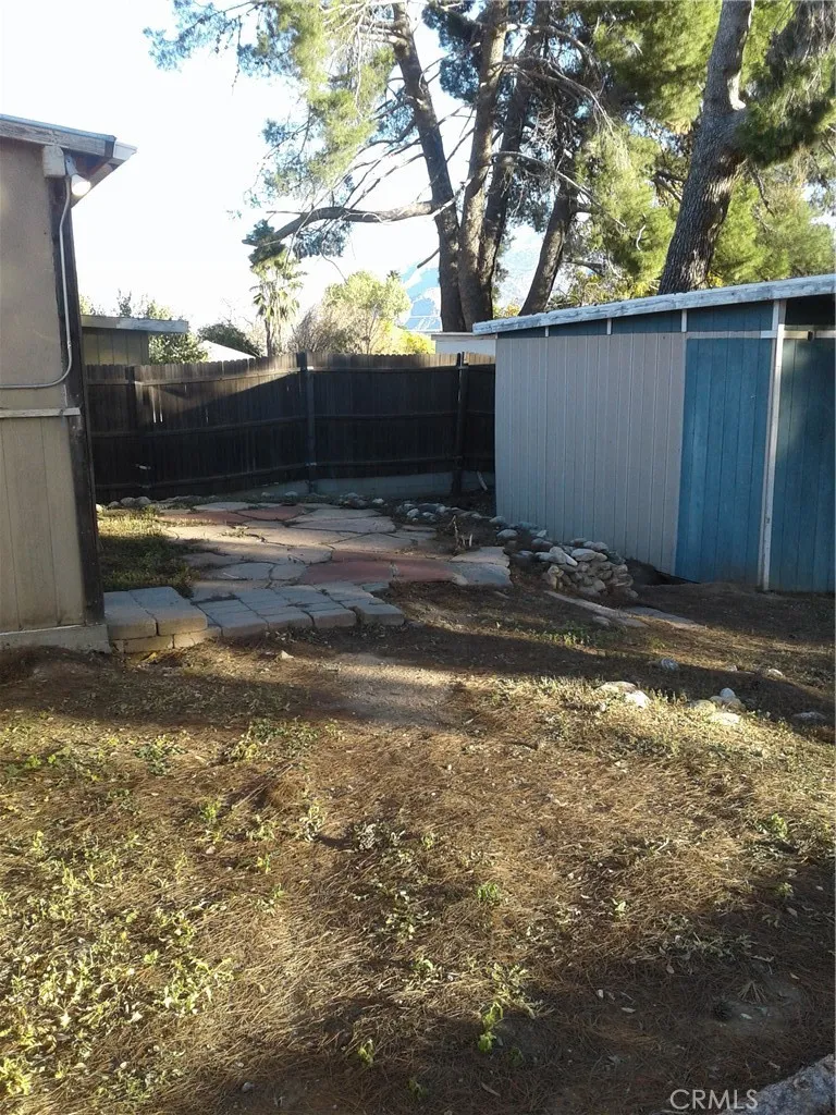 Additional image 50 of 924 W George St, Banning, CA 92220