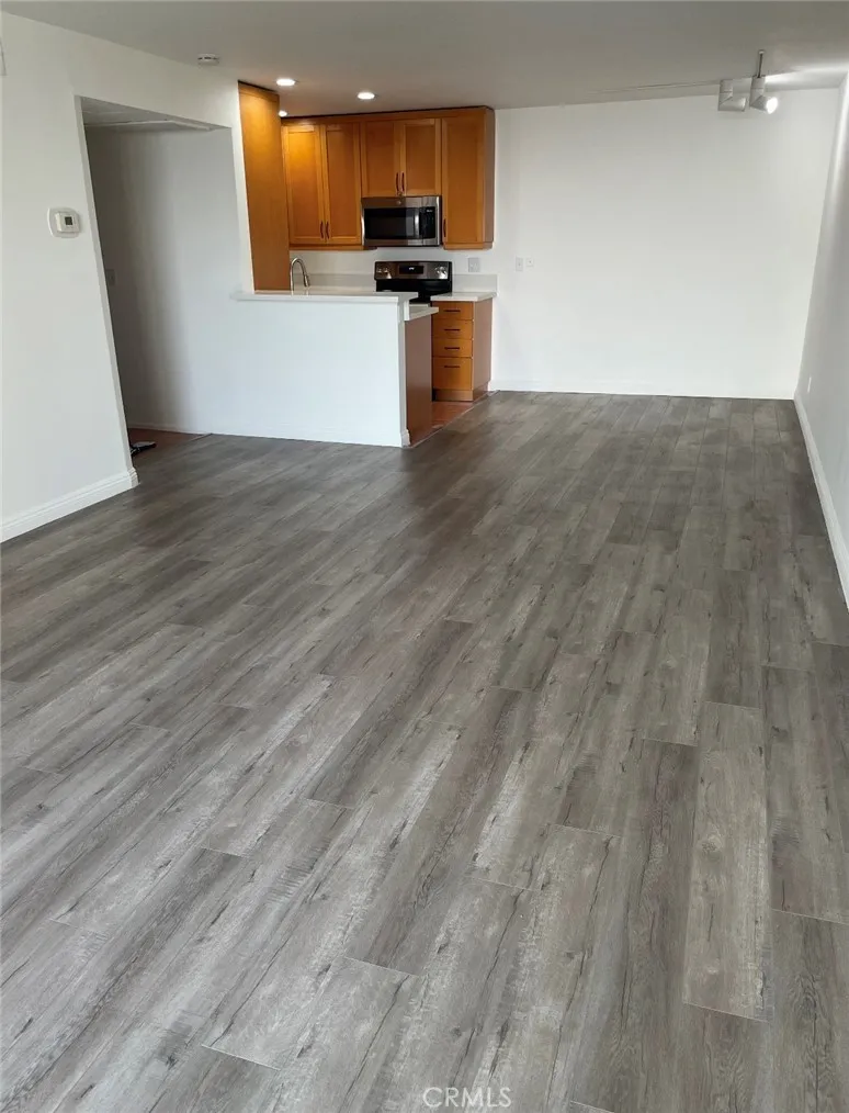 Additional image 18 of 8530 Holloway Drive Unit 418, Los Angeles, CA 90069