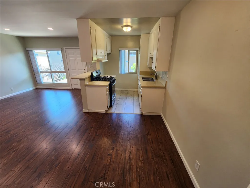 Additional image 8 of 7925 Vineland Ave Unit 26, Sun Valley, CA 91352