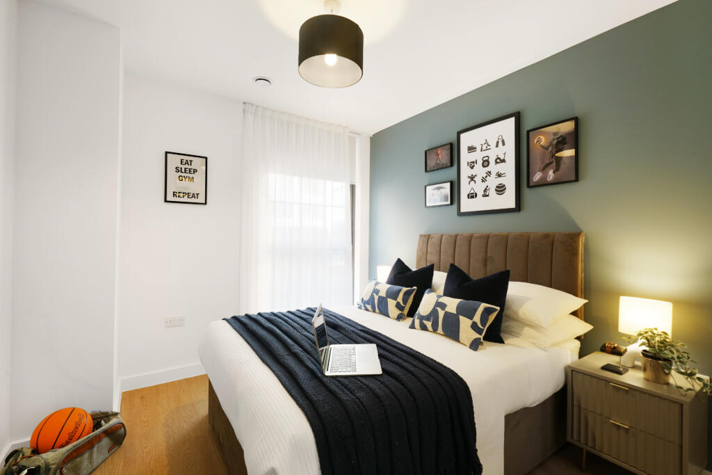 Additional image 9 of Guild Point