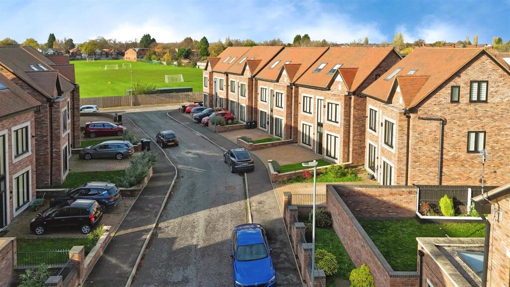 Additional image 29 of Beaufort Drive, Birmingham