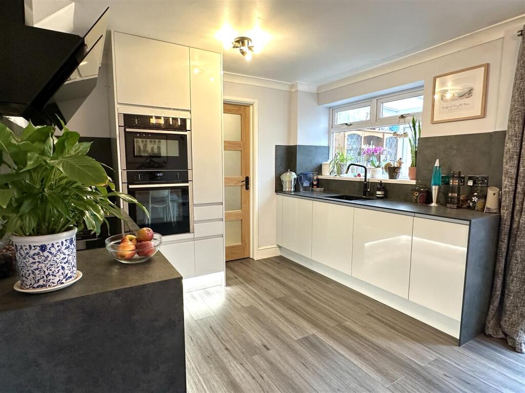 Additional image 6 of Weatheroak Road, Alcester