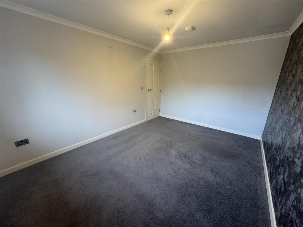 Additional image 5 of Flat 5 The Oaklands, 251 Spies Lane, Halesowen