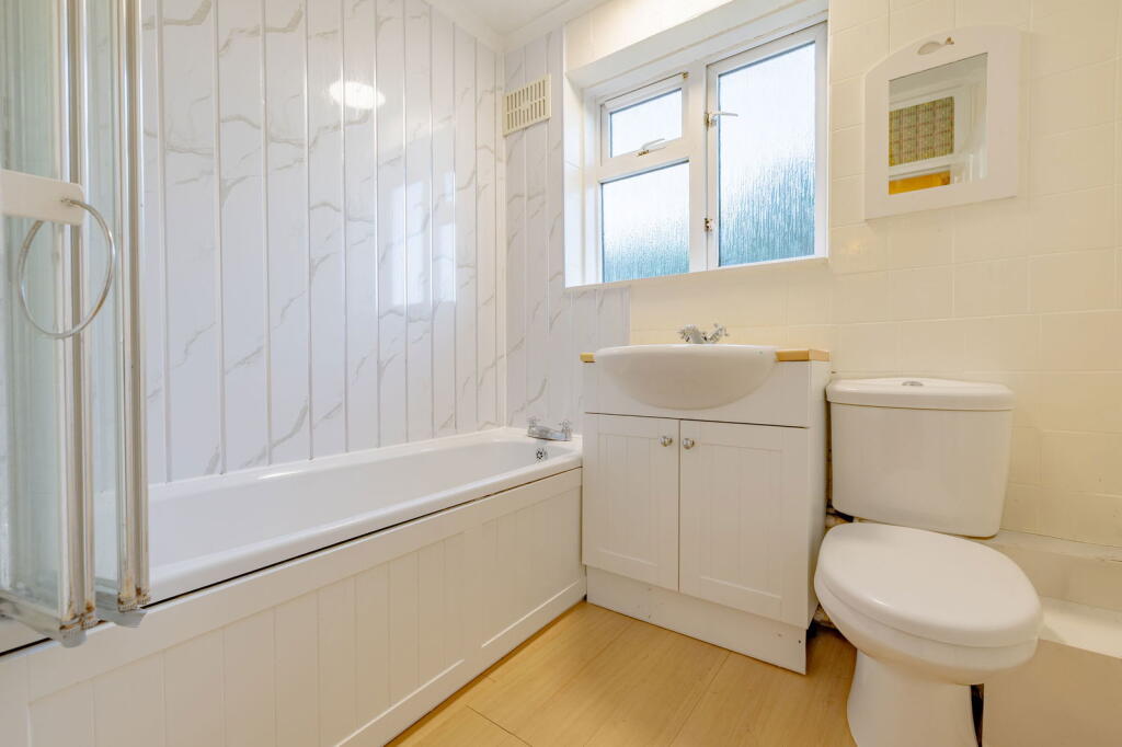 Additional image 15 of Shenstone Flats, Kent Road, Halesowen, B62 8PF