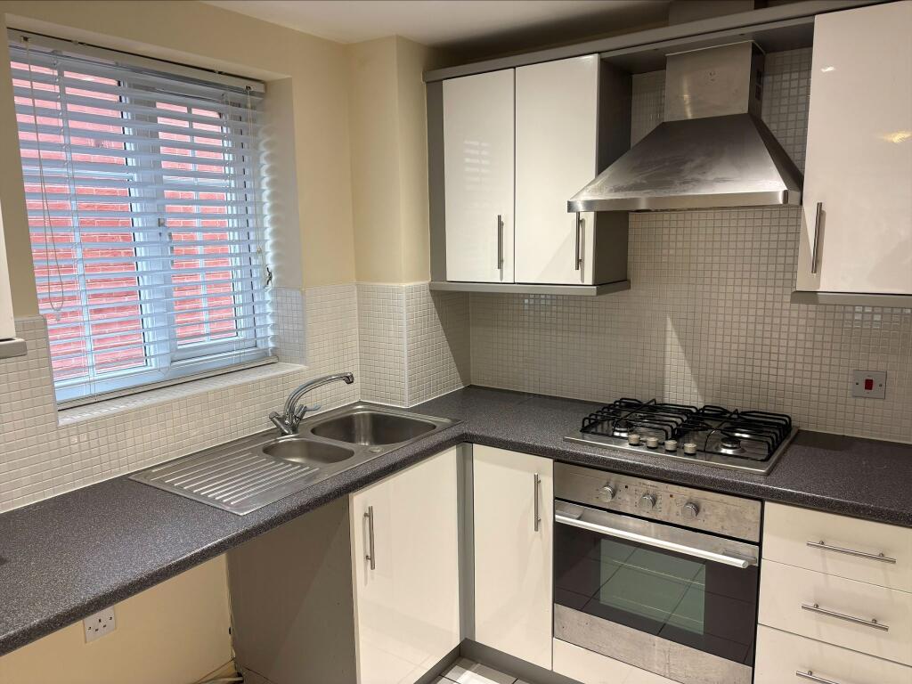 Additional image 4 of Flax Close  Alcester