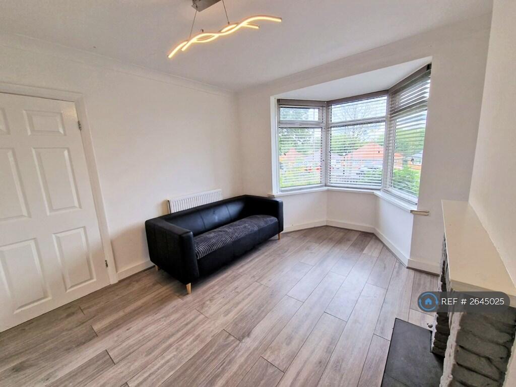 Additional image 2 of Aylesbury Crescent, Birmingham, B44