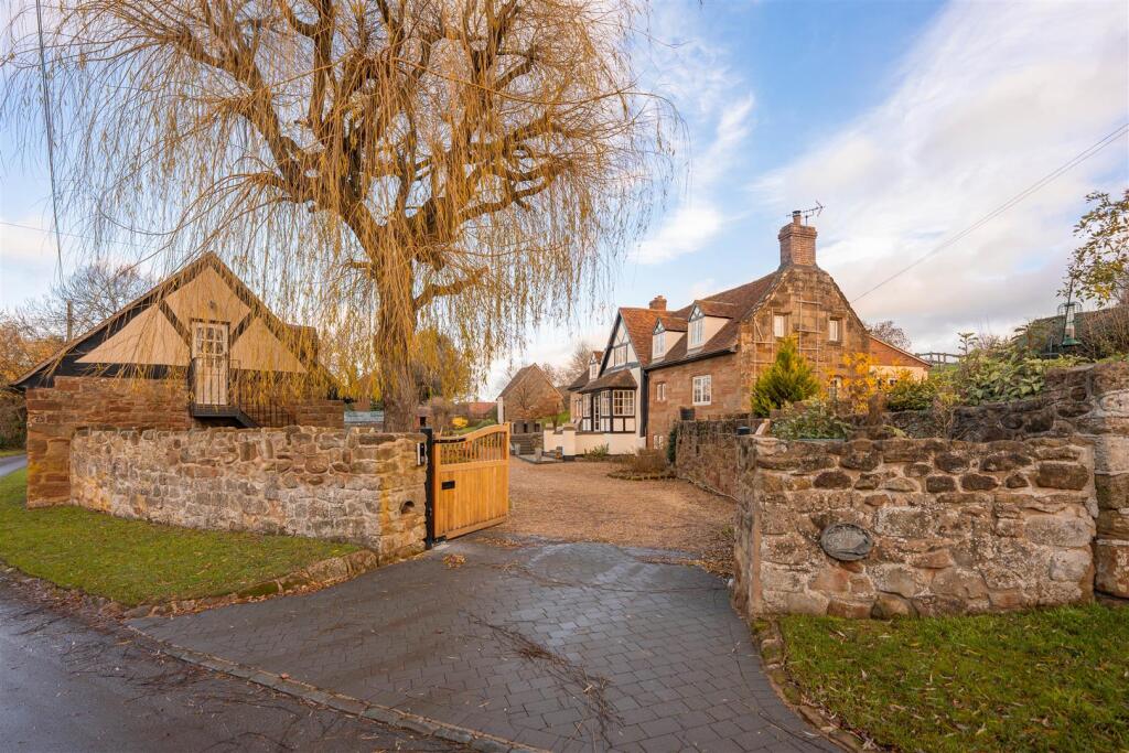 Additional image 54 of Botts Green, Over Whitacre - Grade II Listed