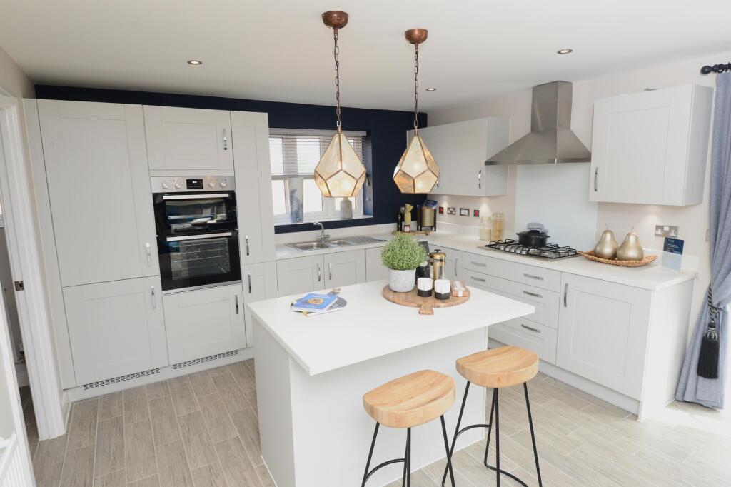 Additional image 5 of Whitford Road
Bromsgrove
B61 7ED