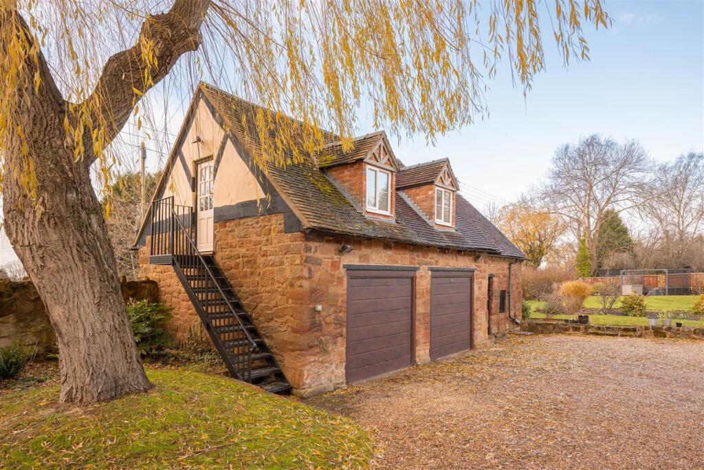 Additional image 32 of Botts Green, Over Whitacre - Grade II Listed