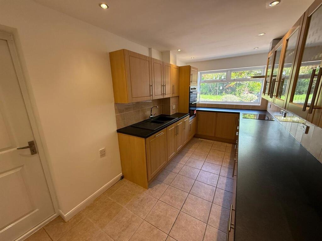 Additional image 15 of Hamilton Avenue, Halesowen, B62 8SJ