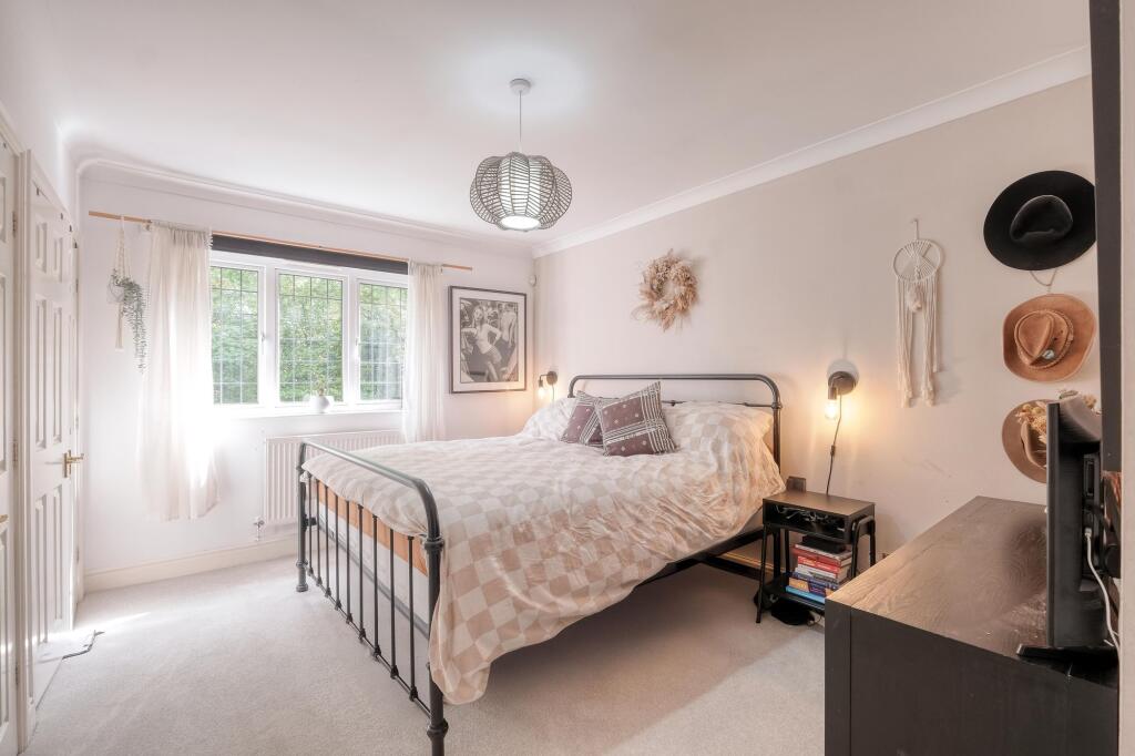 Additional image 9 of The Badgers, Barnt Green, B45