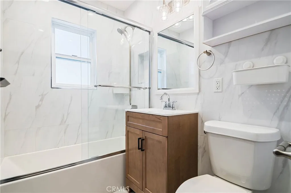 Additional image 17 of 721 E Elmwood Ave, Burbank, CA 91501