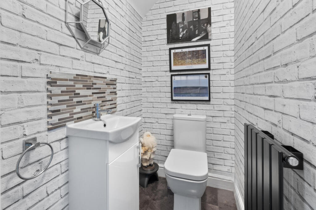 Additional image 11 of Compass Way, Bromsgrove B60 3GP