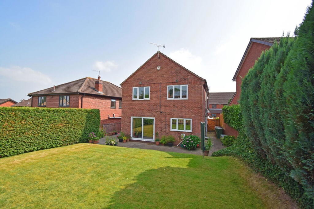 Additional image 19 of 7 Nailers Close, Stoke Heath, Bromsgrove, Worcestershire, B60 3PL