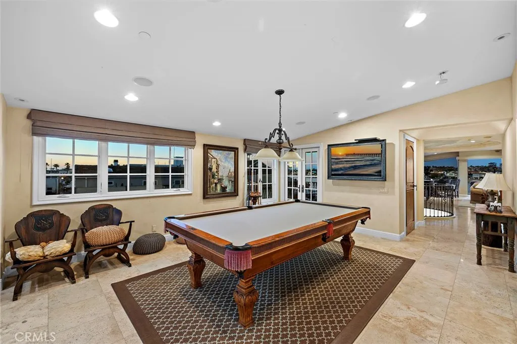 Additional image 27 of 900 E Balboa Blvd, Newport Beach, CA 92661