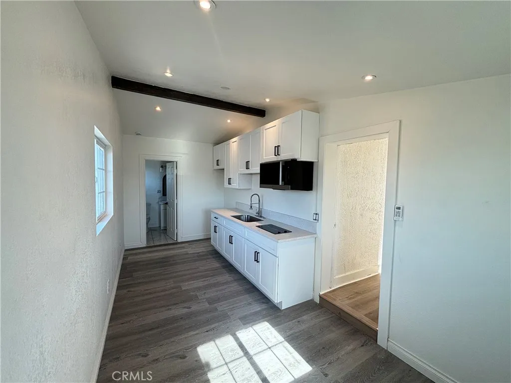 Additional image 2 of 8761 John Ave, Los Angeles, CA 90002