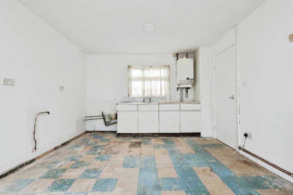 Additional image 4 of Corncrake Drive, Birmingham, West Midlands, B36