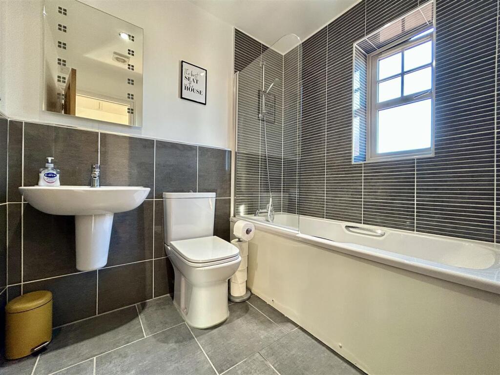 Additional image 20 of Ashfield Grove, Halesowen