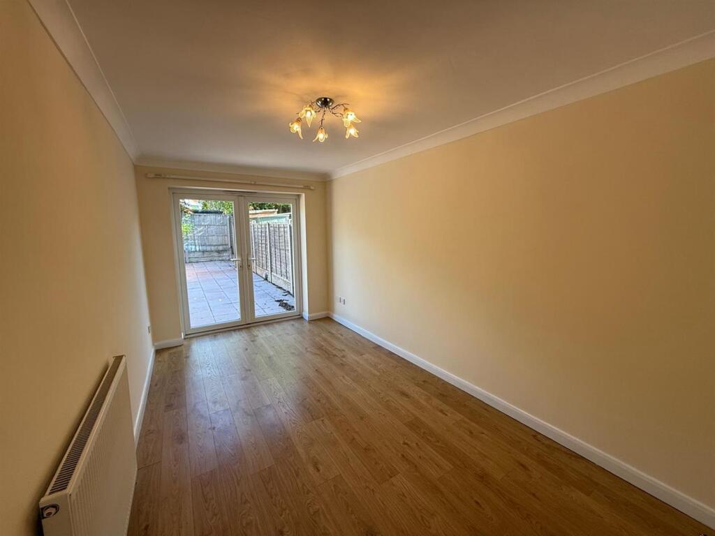 Additional image 6 of Hamilton Avenue, Halesowen, B62 8SJ