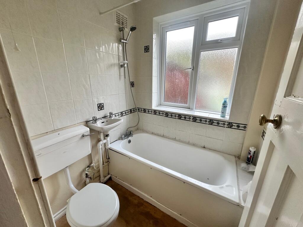 Additional image 5 of The Parade, Cradley Heath, West Midlands