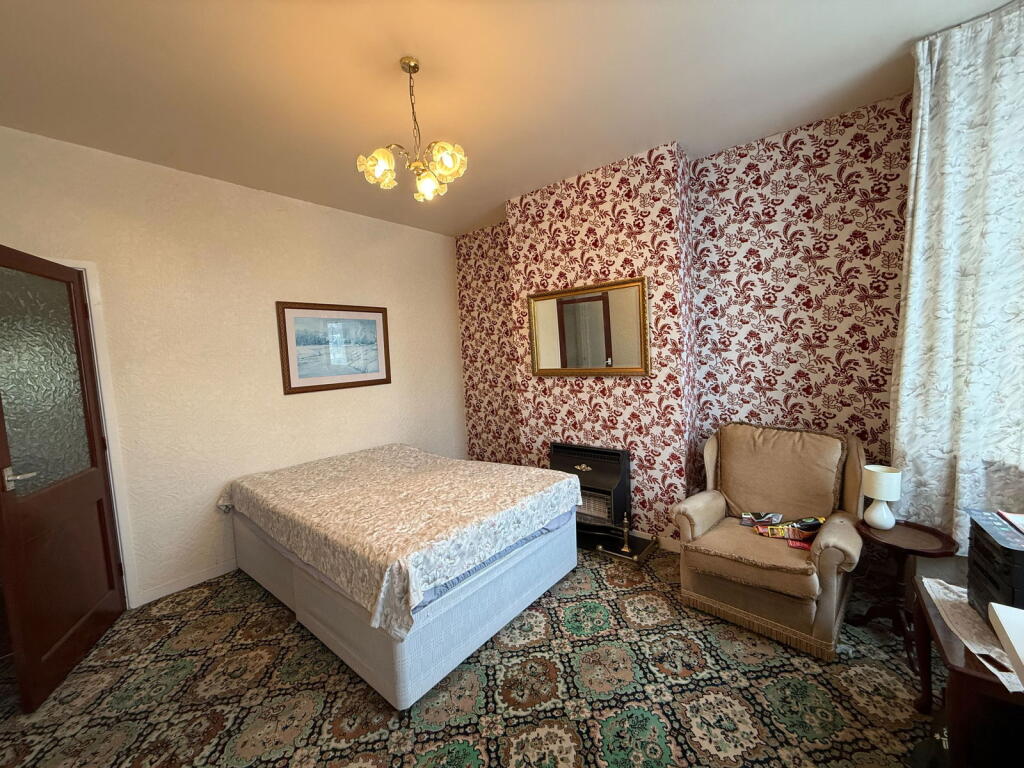 Additional image 4 of Victoria Road, Halesowen, B62 8HY