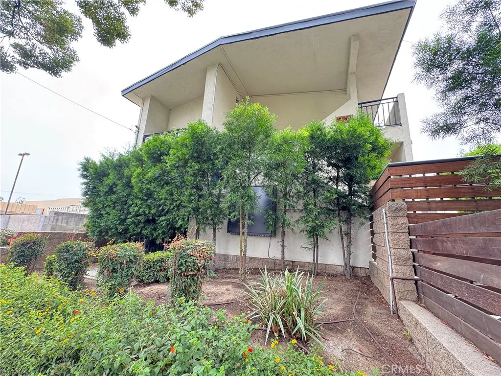 Additional image 61 of 251 N Oakland Ave Unit 3, Pasadena, CA 91101