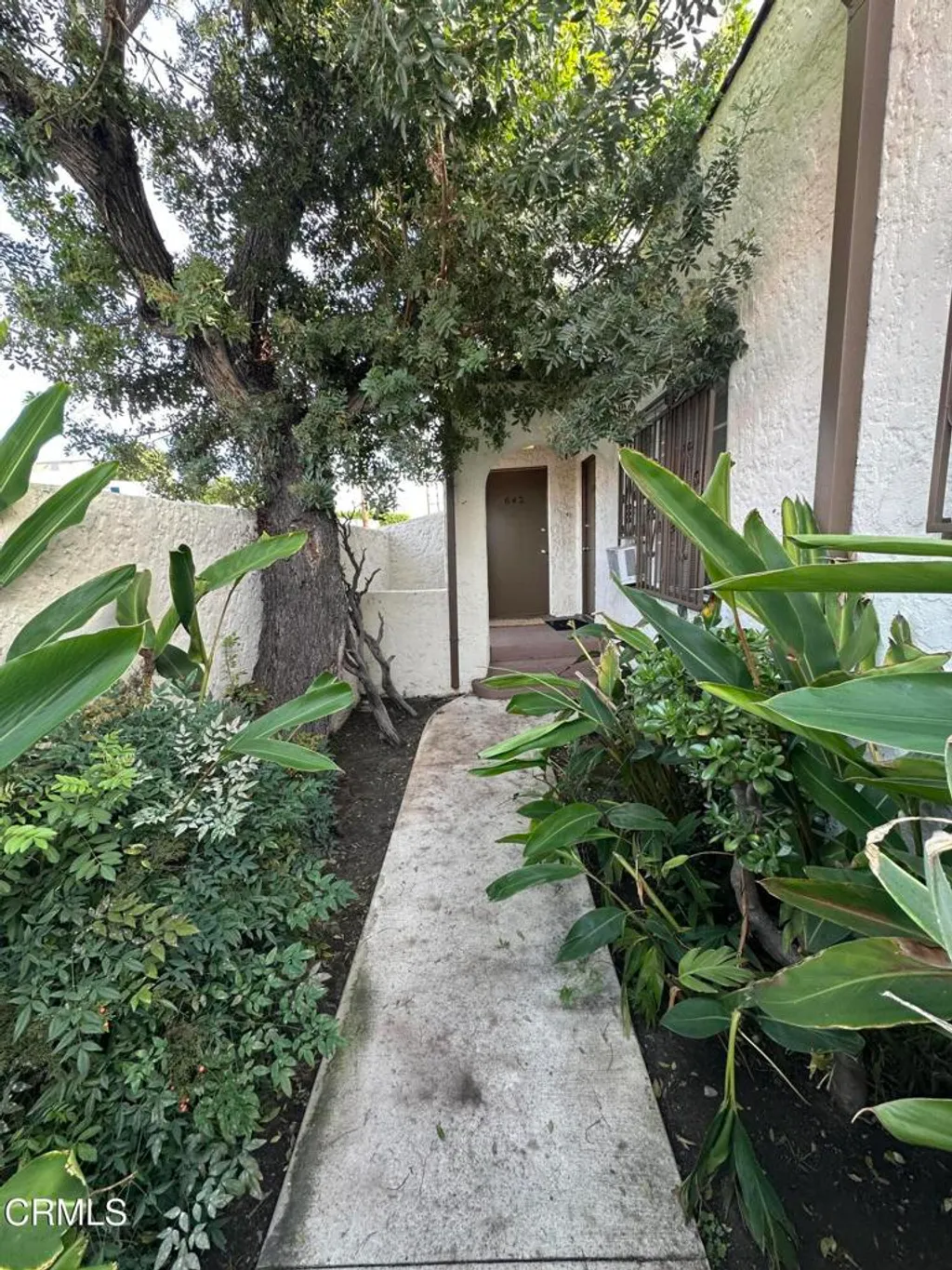 Additional image 3 of 638 N Vista Street, Los Angeles, CA 90036