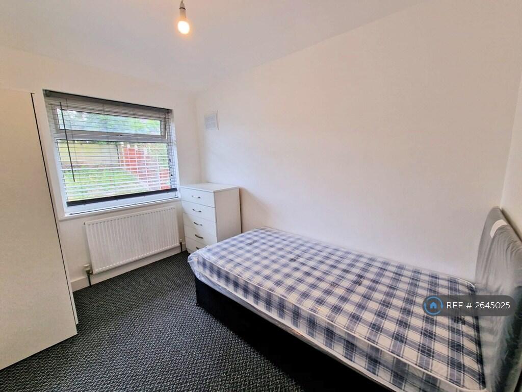 Additional image 9 of Aylesbury Crescent, Birmingham, B44