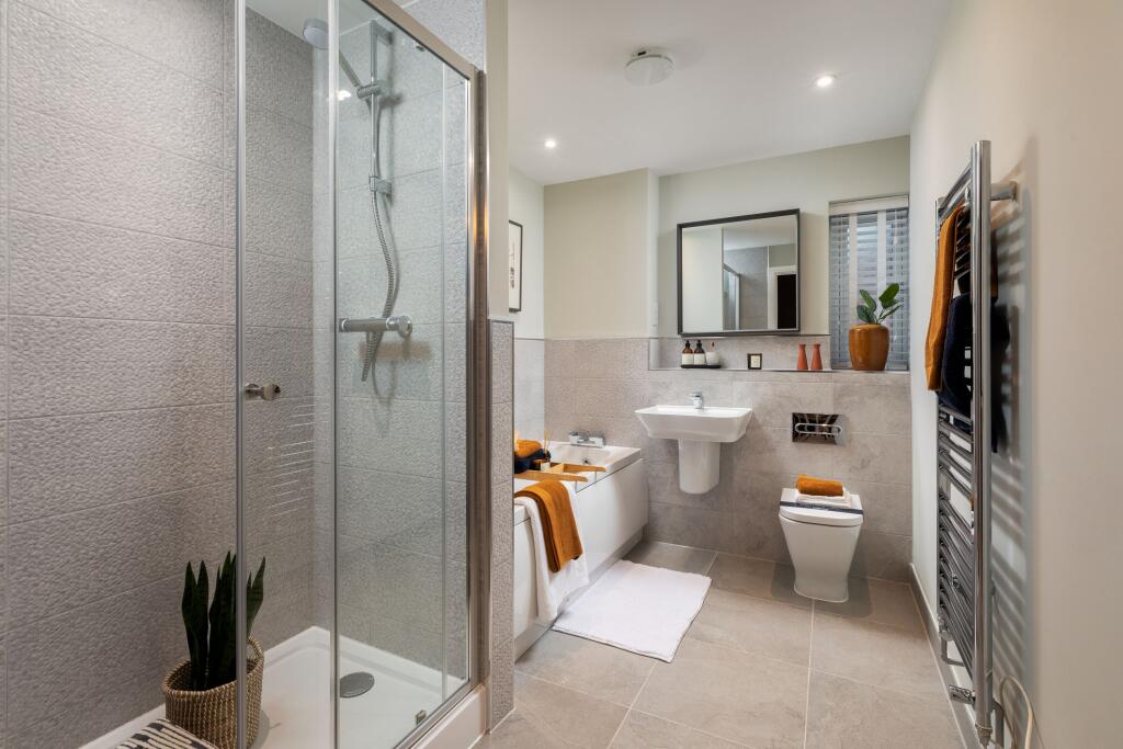 Additional image 12 of Whitford Road
Bromsgrove
B61 7ED