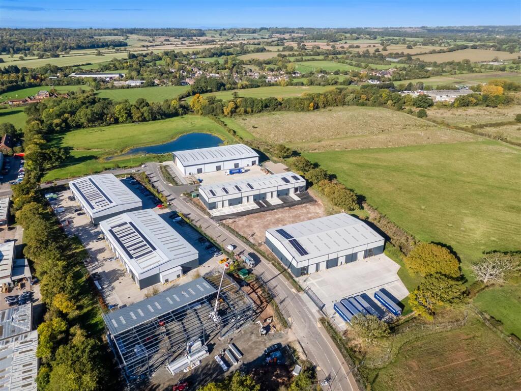 Additional image 15 of Oak Tree Court, Arden Forest Way, Alcester B49 6GT