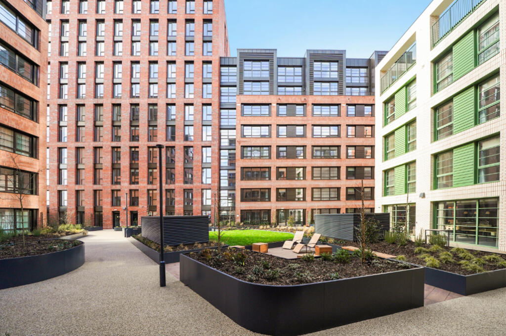 Additional image 9 of Guild Point