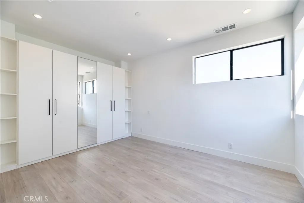 Additional image 15 of 1809 S Longwood Ave, Los Angeles, CA 90019