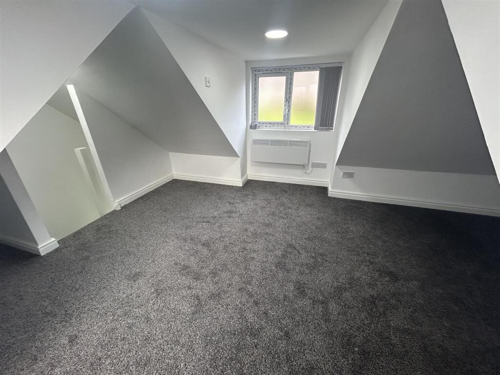 Additional image 4 of Halesowen Road, Cradley Heath