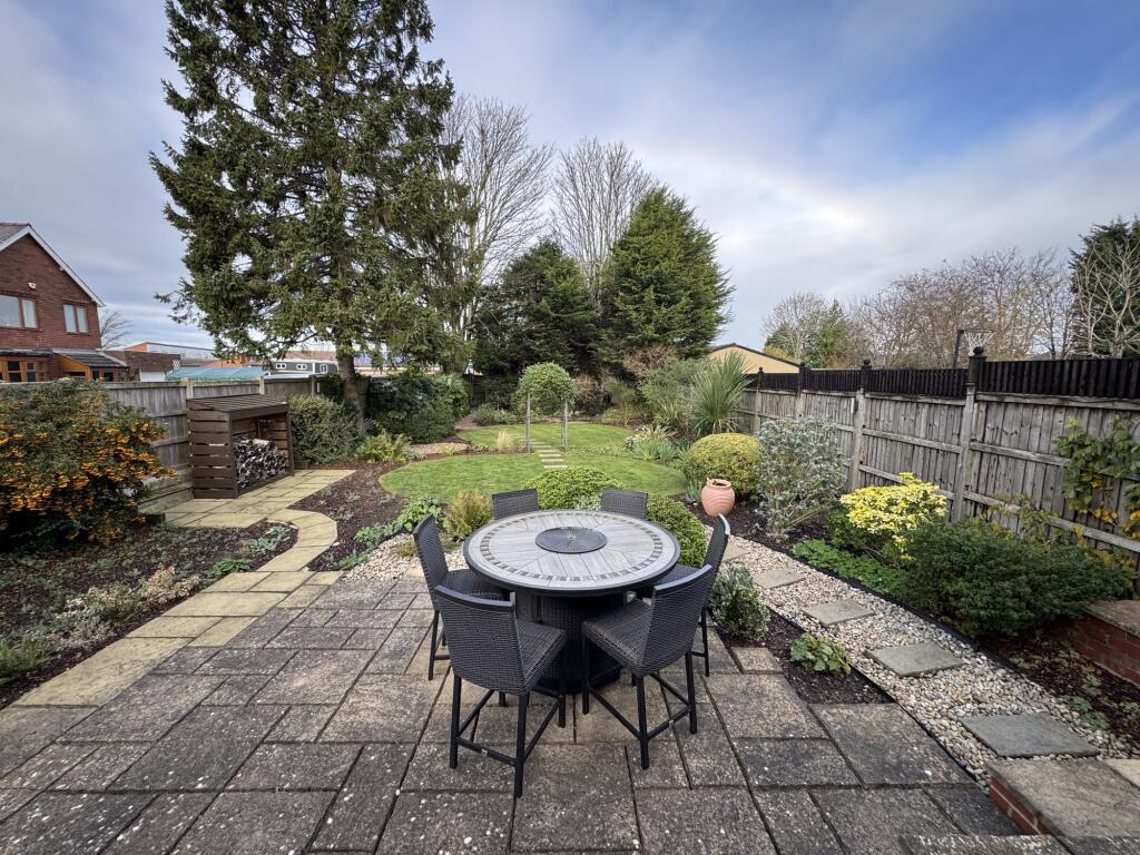 Additional image 30 of Greenhill Road, Halesowen