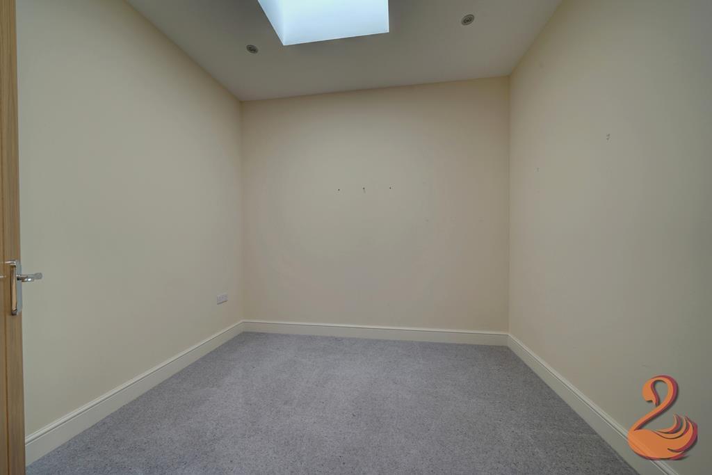 Additional image 14 of High Street, Bidford-on-avon