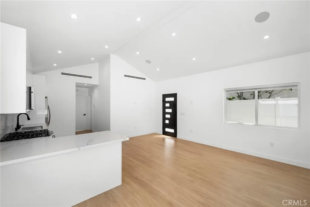 Additional image 8 of 8439 Apperson Street, Sunland, CA 91040