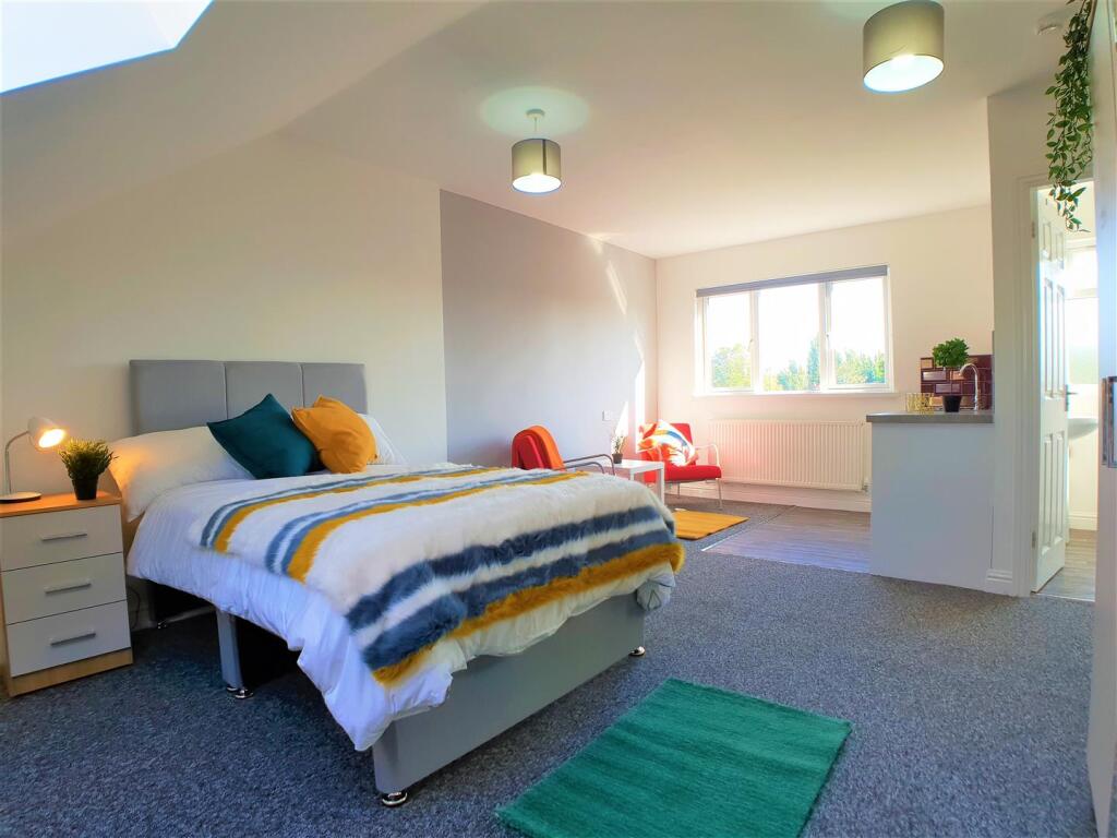 Additional image 24 of Court Oak Road, Birmingham