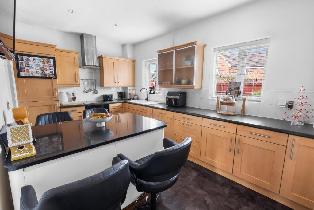 Additional image 7 of Compass Way, Bromsgrove B60 3GP