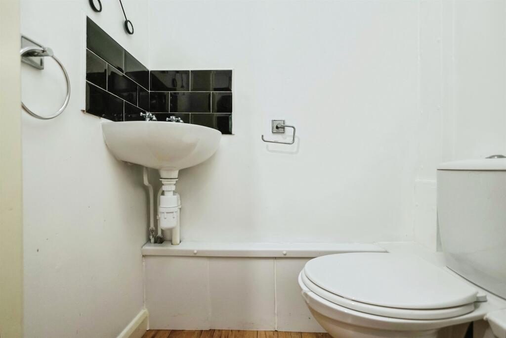 Additional image 16 of Rothesay Croft, Bartley Green, Birmingham