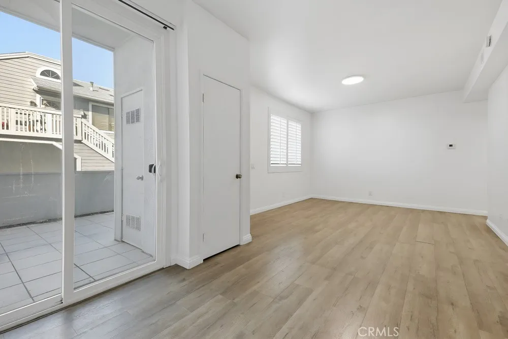 Additional image 21 of 115 Remington, Irvine, CA 92620