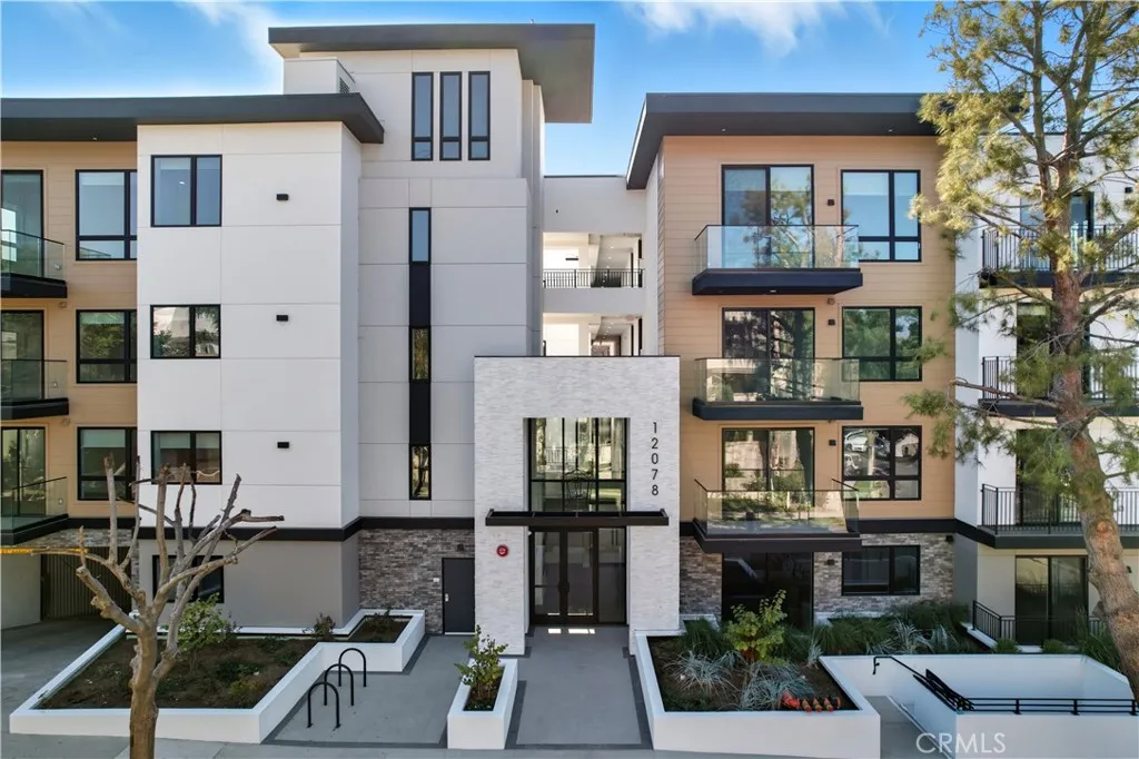 Additional image 31 of 12078 Guerin Street Unit 406, Studio City, CA 91604