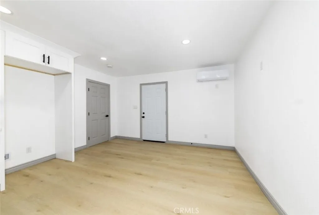 Additional image 12 of 10 W Trafford Street, Long Beach, CA 90805