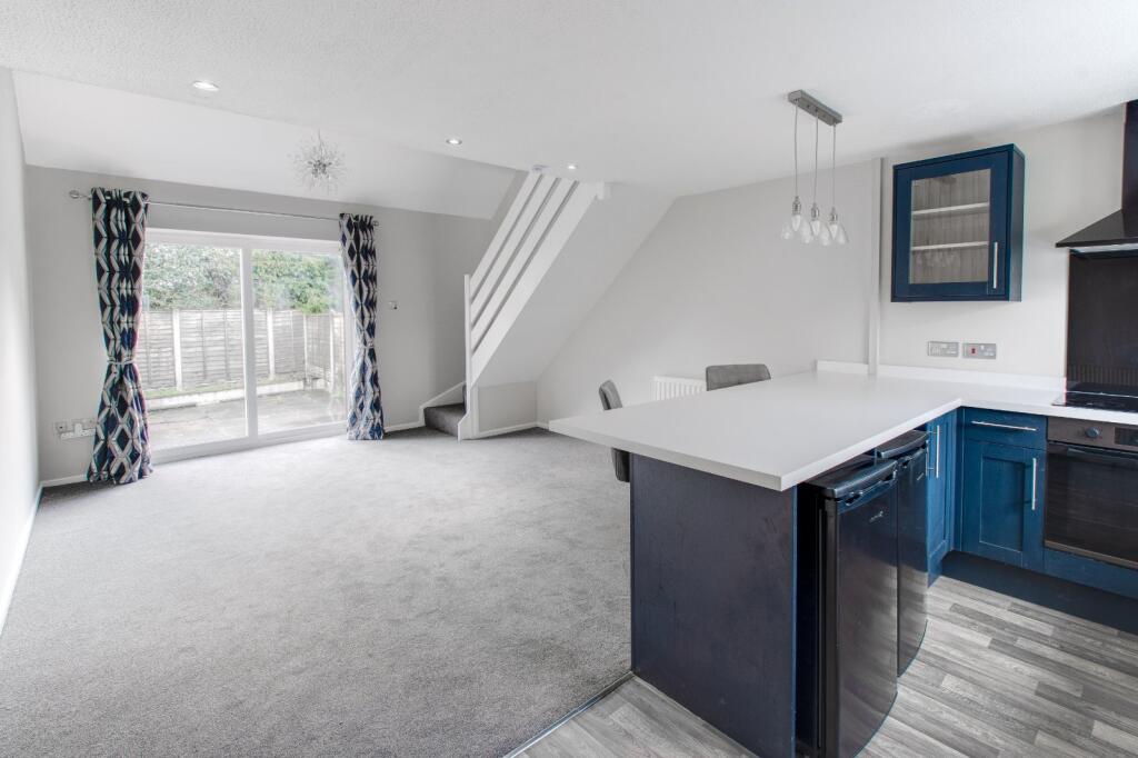 Additional image 3 of Minster Walk, Catshill, Bromsgrove, Worcestershire, B61