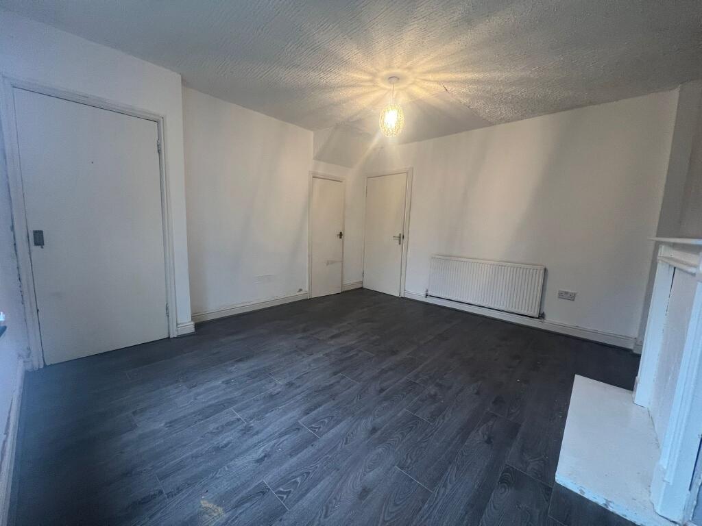 Additional image 3 of Wychbold Cresent, Kitts Green