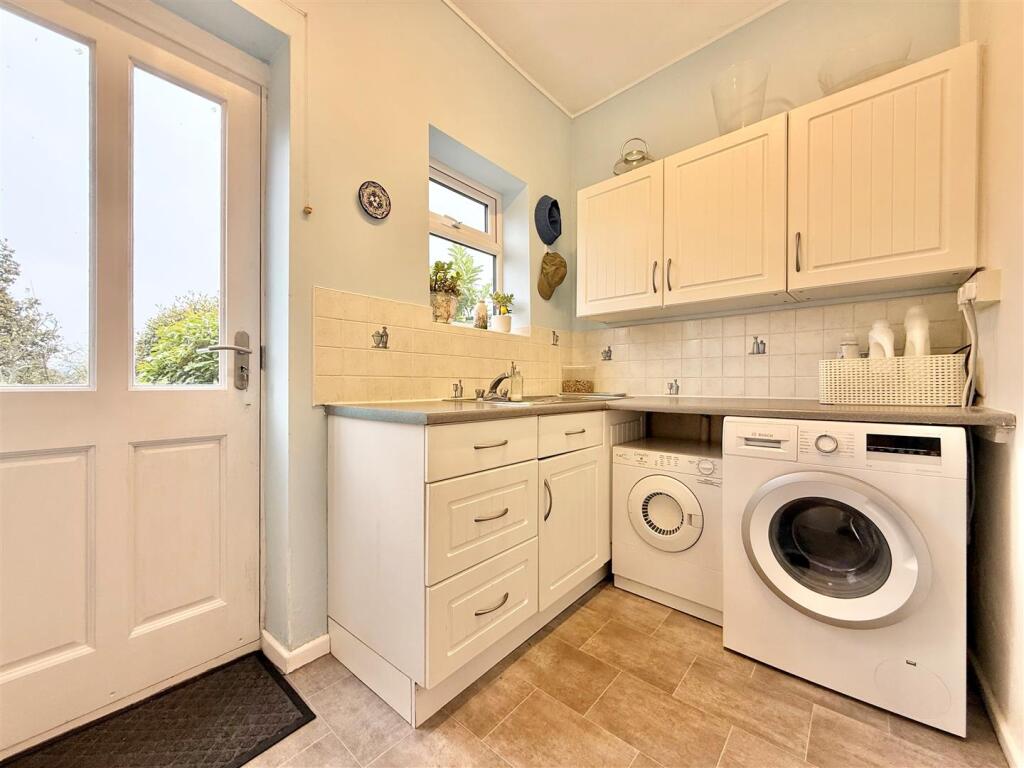 Additional image 7 of Manor Abbey Road, Halesowen