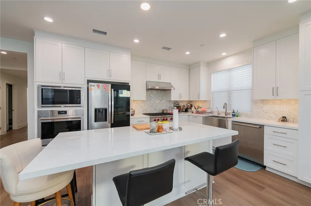 Additional image 18 of 116 imagination trl, Irvine, CA 92620