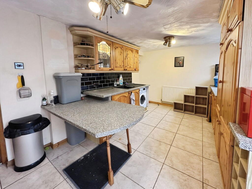 Additional image 3 of Honeybourne Road, Halesowen, B63 3EN